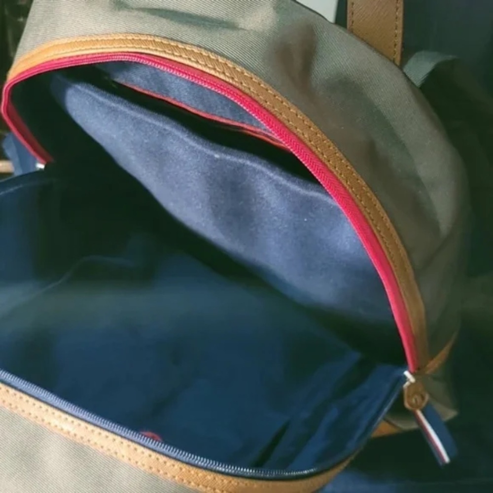 Tommy Hilfiger Olive Green Canvas Backpack - Picture 7 of 9